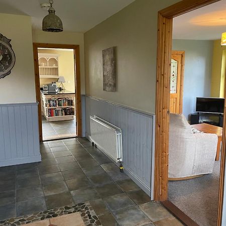 Letterfrack Mountain Farm Cottage On Farm In Village Centre المظهر الخارجي الصورة
